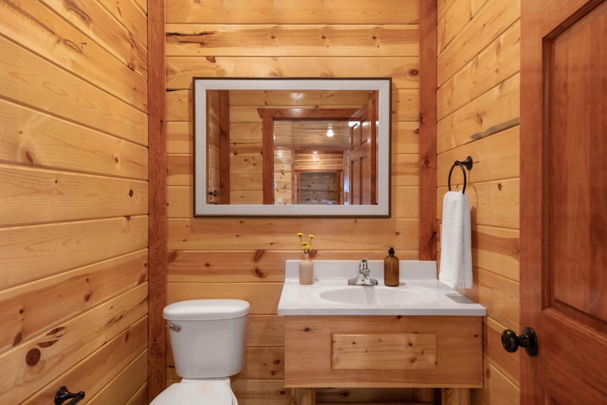 Sugarland By Avantstay Sleeps 28 Home Theatre Two Hot Tubs Indoor Pool Incredible Views Пиджен Фордж Екстериор снимка