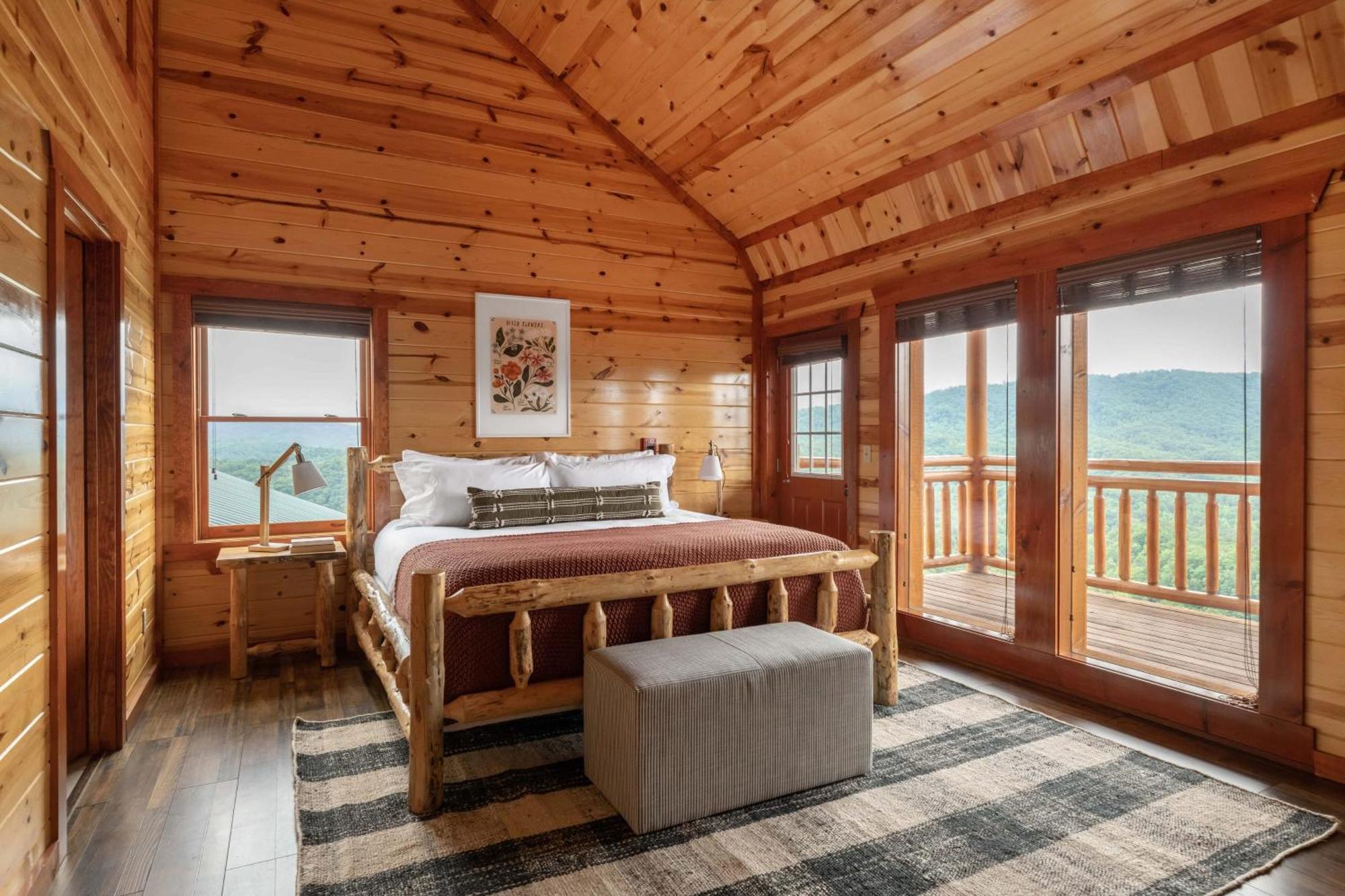 Sugarland By Avantstay Sleeps 28 Home Theatre Two Hot Tubs Indoor Pool Incredible Views Пиджен Фордж Екстериор снимка