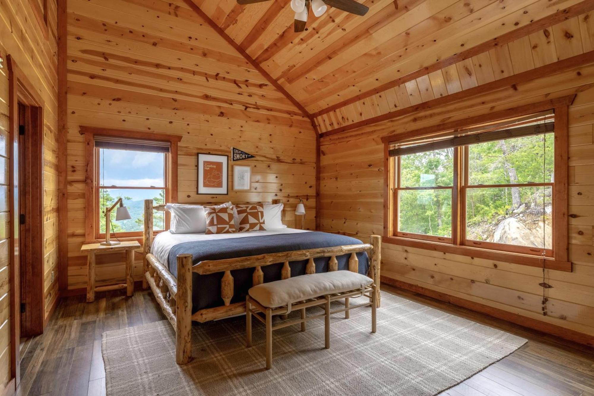 Sugarland By Avantstay Sleeps 28 Home Theatre Two Hot Tubs Indoor Pool Incredible Views Пиджен Фордж Екстериор снимка