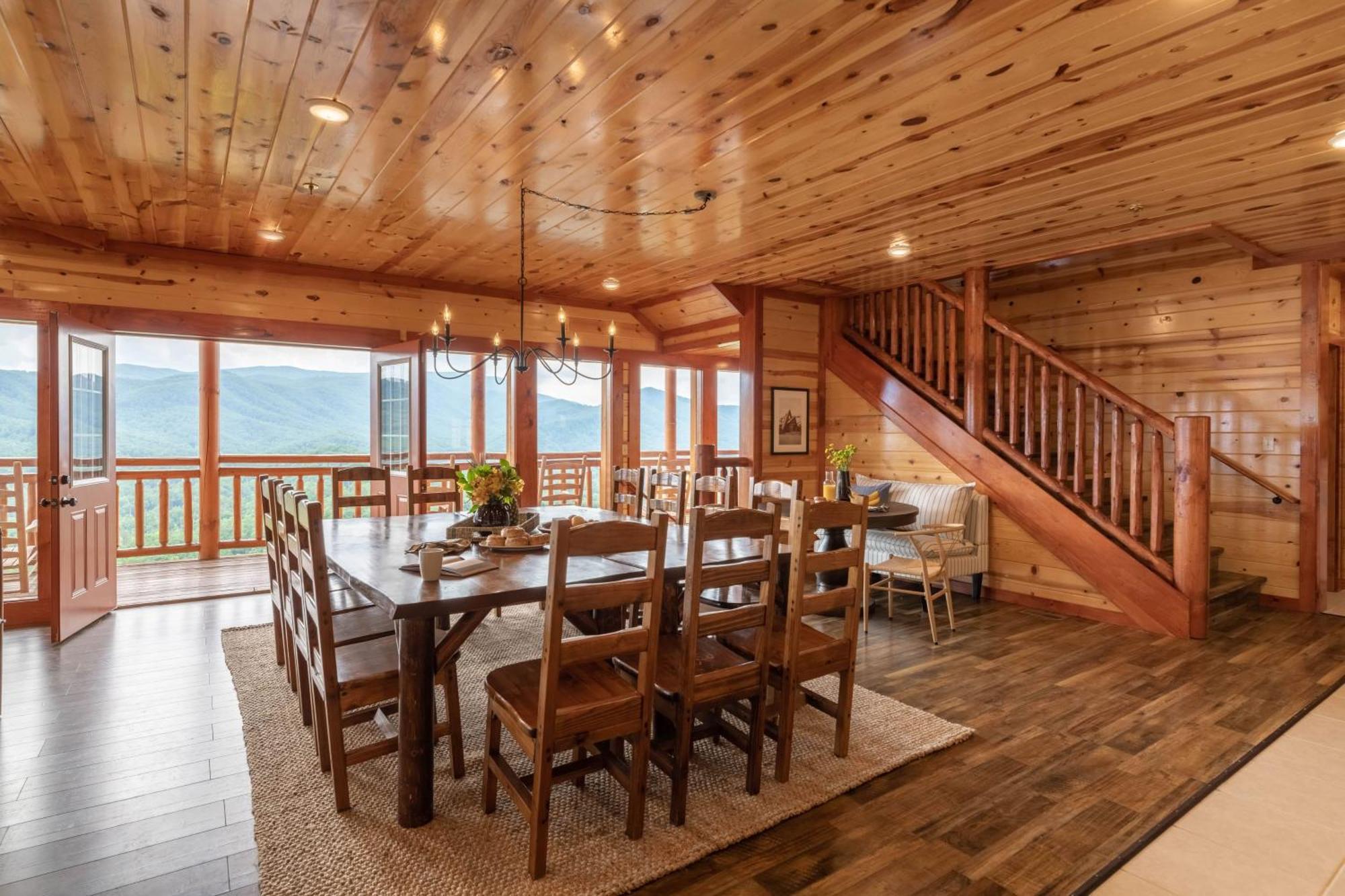 Sugarland By Avantstay Sleeps 28 Home Theatre Two Hot Tubs Indoor Pool Incredible Views Пиджен Фордж Екстериор снимка